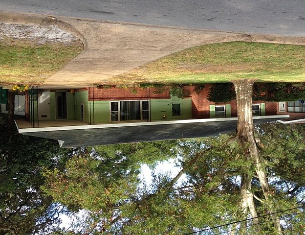 1st image of 14 Magnolia Dr