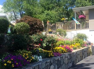 236 Somerston Rd, Yorktown Heights, NY 10598