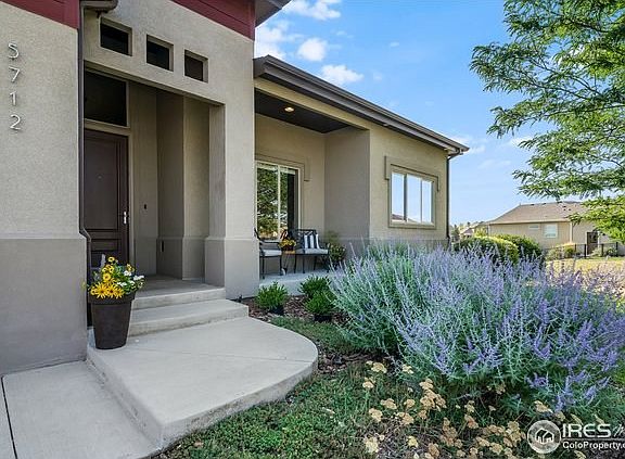 2nd image of 5712 Aksarben Dr