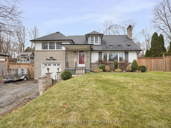 426 Pinetree Dr, London, ON N6H 3M8