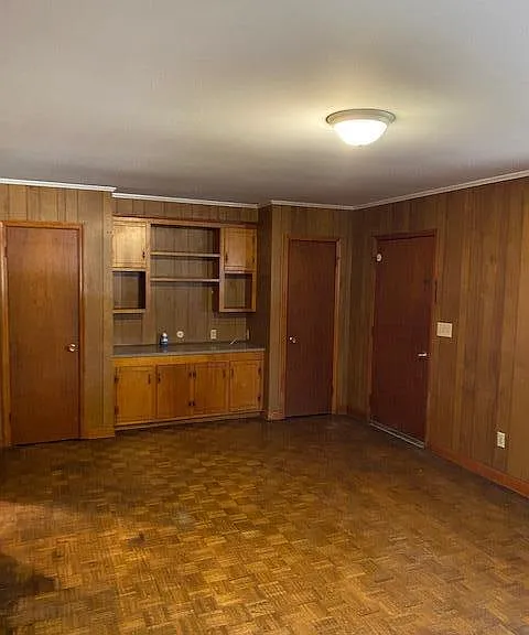 126 Gayle St — Photo 13