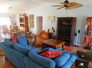 115 Fairway Cir, Naples, FL 34110
