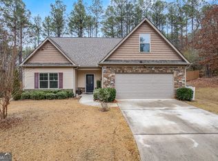 21 Sunny Point, Newnan, GA 30263
