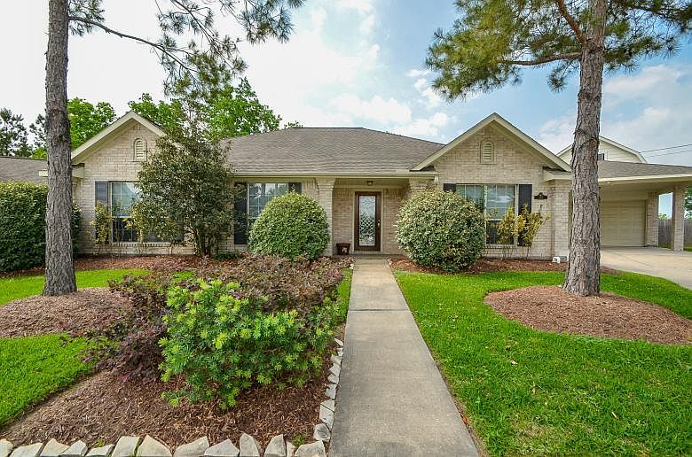 1st image of 323 Torrey Ct