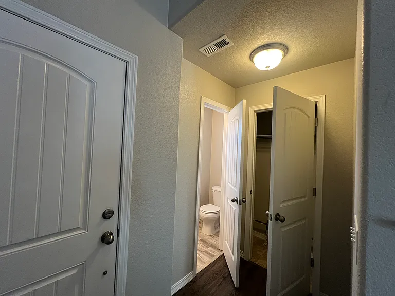 7703 Sangalo Grv — Photo 27