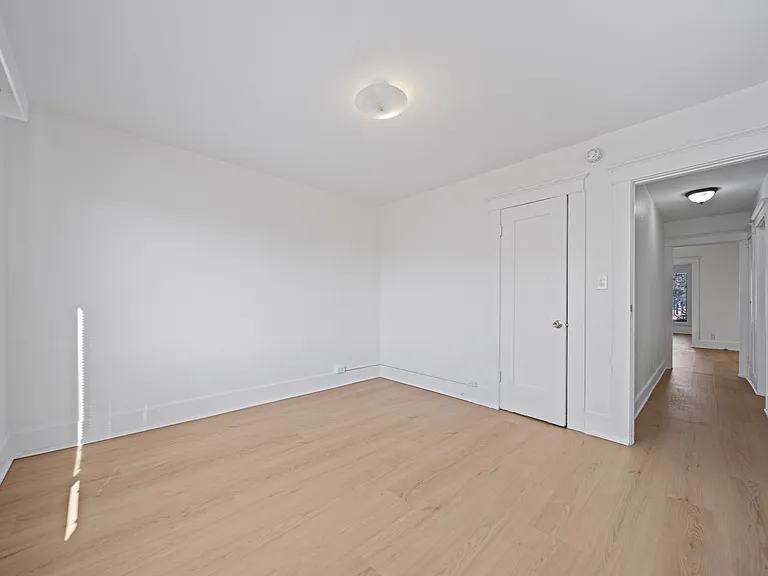 1033 N Edgemont St #1/2 — Photo 10