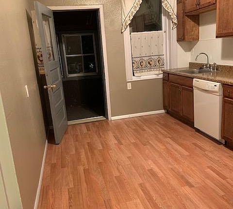 5th image of 6527 Michigan Ave Floor 2