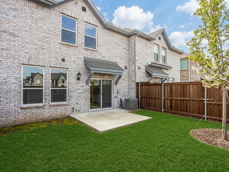 1328 Hill Country Pl — Photo 22