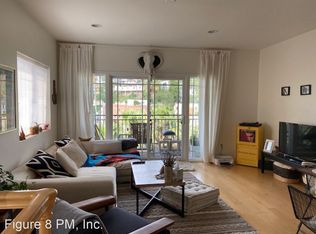 3136 W Hamilton Way, Los Angeles, CA 90026