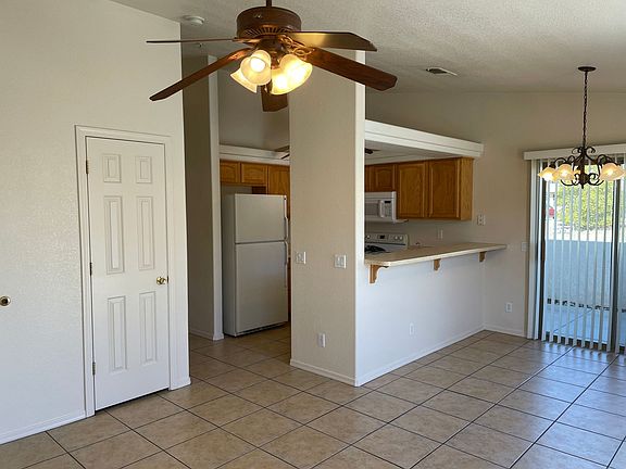 4th image of 1770 Magnolia Dr Unit 102