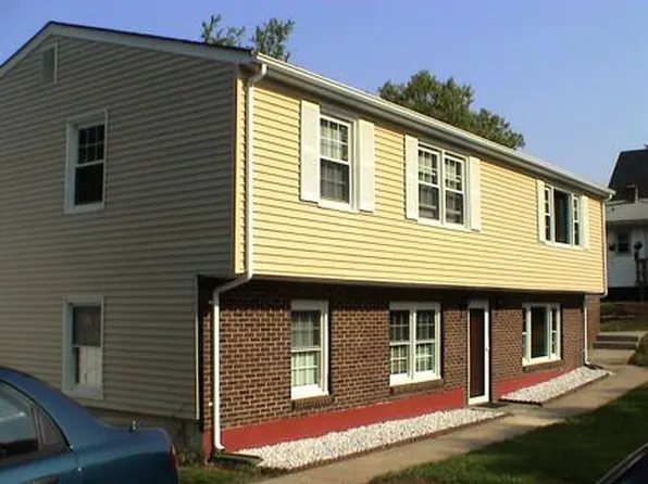34 Highland Ave, East Haven, CT 06513