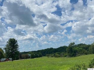 262 Thunder Bay Rd, Galena, IL 61036