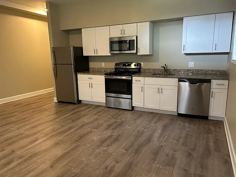 140 W Antietam St #4 — Photo 12