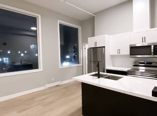 51 King St W, Brockville, ON K6V 3P8