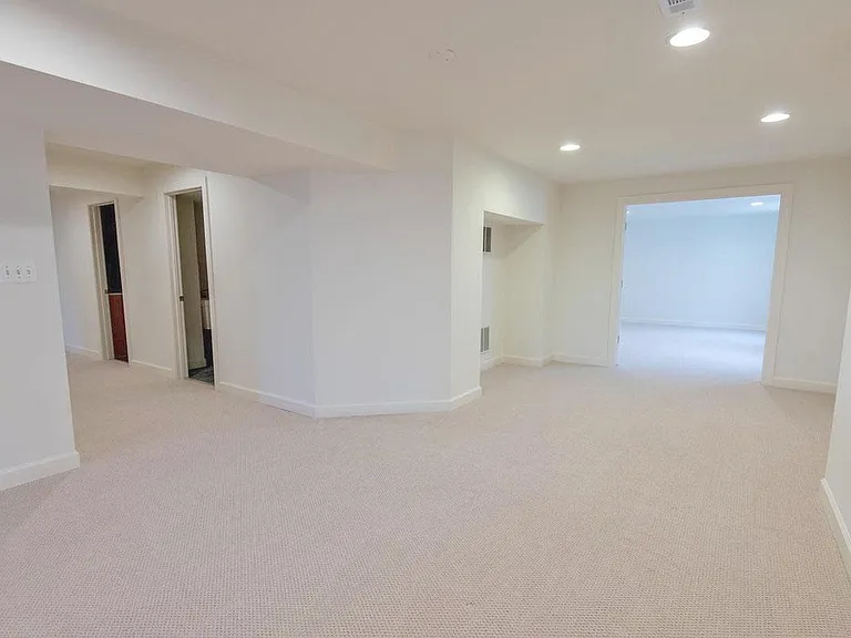12982 Highland Oaks Ct — Photo 6