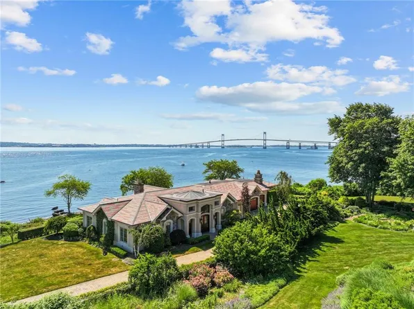 5 Decatur Ave, Jamestown, RI 02835