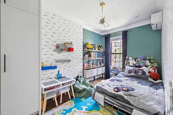 Sold by Compass | media 15