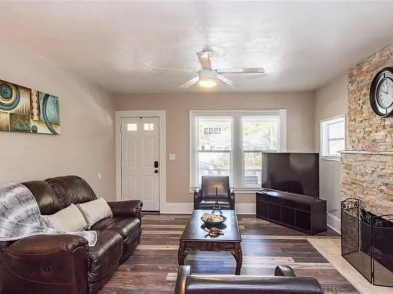 1003 Jasmine Way — Photo 11