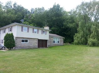9215 Sunset Blvd, Hesperia, MI 49421