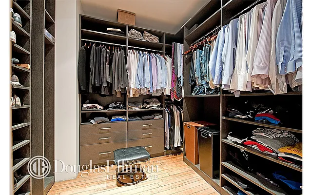 Rented by Douglas Elliman | media 17