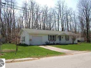 500 Buckley St, Elk Rapids, MI 49629