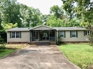 208 South St, Washington, GA 30673