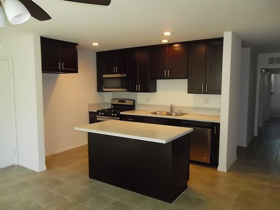 2nd image of 8692 Royer Cir