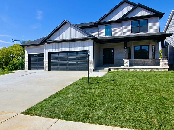 3rd image of 7023 N Water Oak Dr