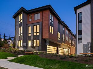 117 6th St #E, Kirkland, WA