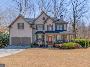 311 Spring Willow Dr, Sugar Hill, GA 30518