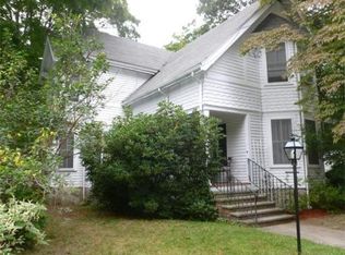 9 Higgins St, Newton, MA 02466