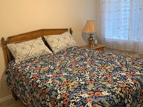 SW bedroom