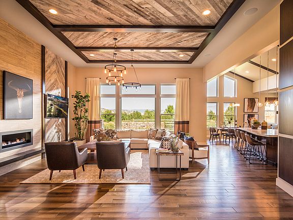 Living room space to fill the whole family