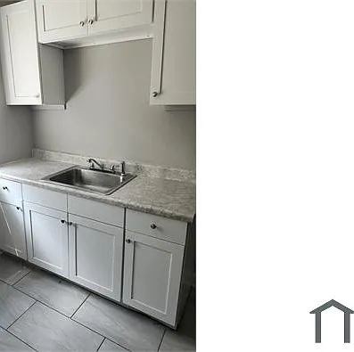 7555 S Kenwood Ave #3 — Photo 9