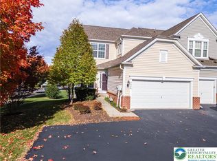 8524 Mayfair Ct, Breinigsville, PA 18031