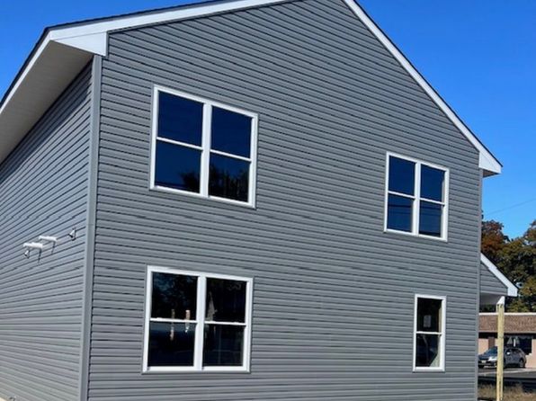 340 N Main St