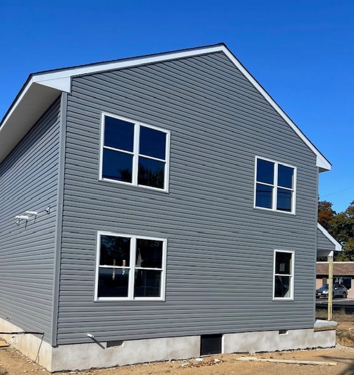 Building Photo - 340 N Main St