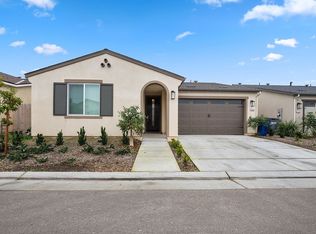 6566 E Pine Ave, Fresno, CA 93727