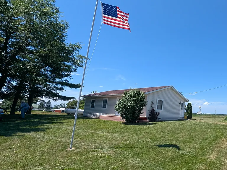 23780 Two Mile Rd — Photo 1