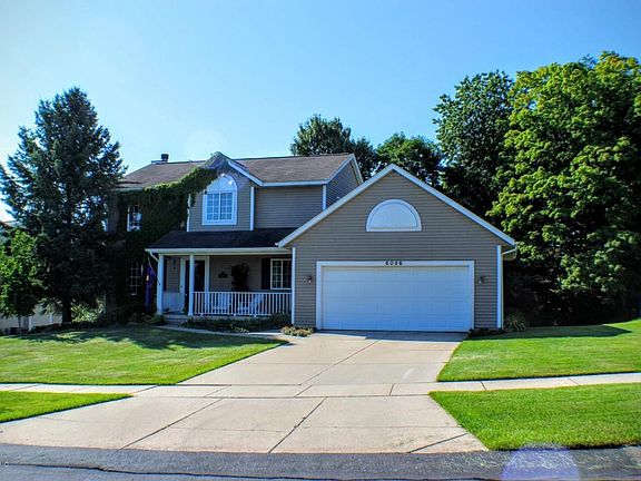 2nd image of 6066 Statler Dr SE