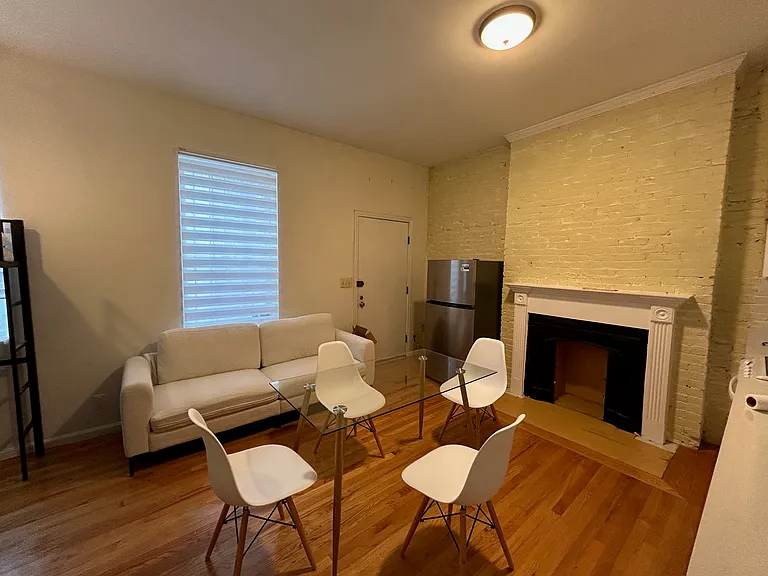 74 Tyler St #1 — Photo 2
