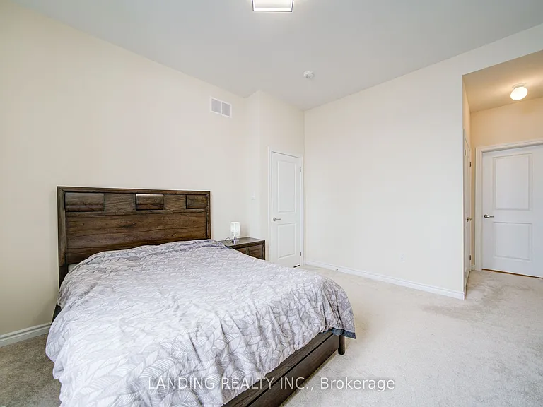 2084 Duberry Dr — Photo 27