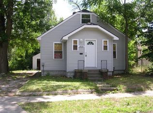 1505 Mackin Rd, Flint, MI 48503