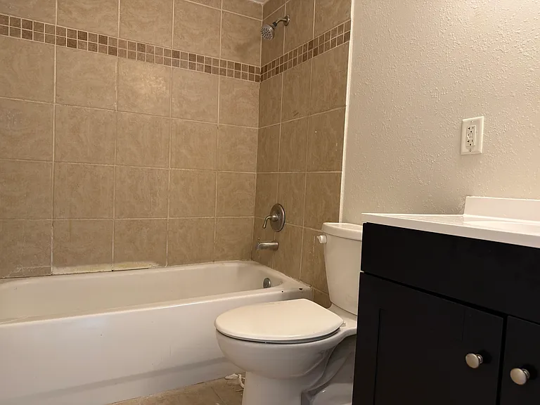 641 Brookside Rd — Photo 27