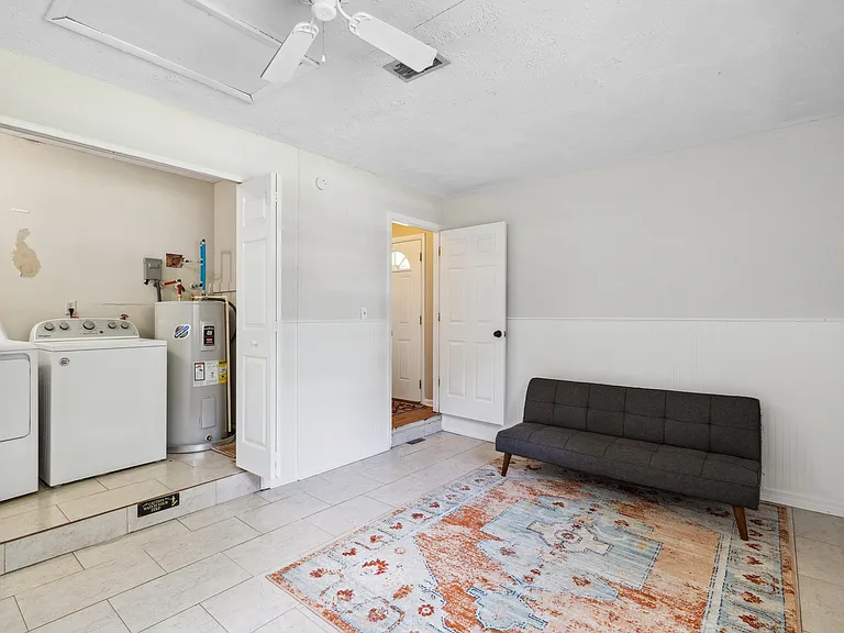 1228 SW 75th Dr — Photo 14