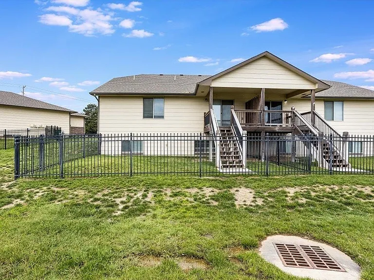 12809 E Zimmerly St #A — Photo 34