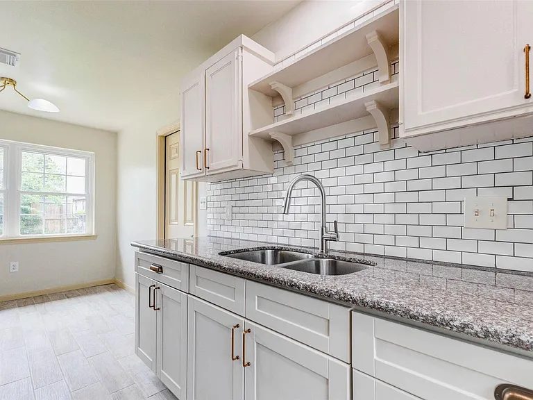 5319 Ridgestone St — Photo 11