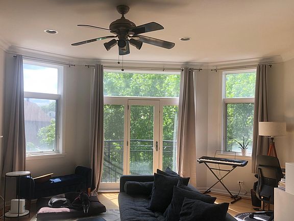 5th image of 1755 N Artesian Ave #2