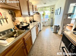 19 Vinal St APT 12A, Brighton, MA 02135