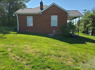 2154 Electric Rd SW, Roanoke, VA 24018
